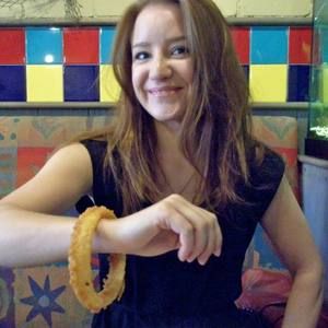 Meet your Posher, Laura